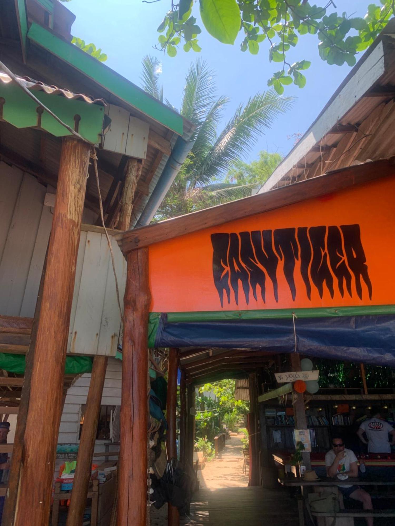 Easy Tiger - M'Pai Bay Beach, Ko Rong Sanloem Eksteriør bilde